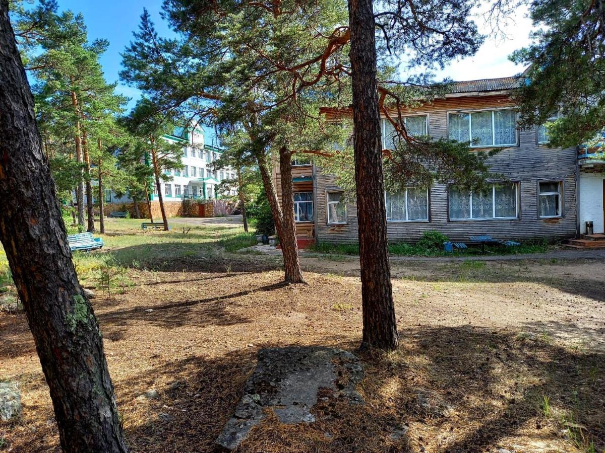 Гостевой Пансионат "Советский Союз" У Ербола Shchūchīnsk Exteriér fotografie